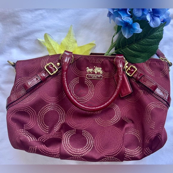 COACH “Madison” burgundy bag! - Picture 13 of 14